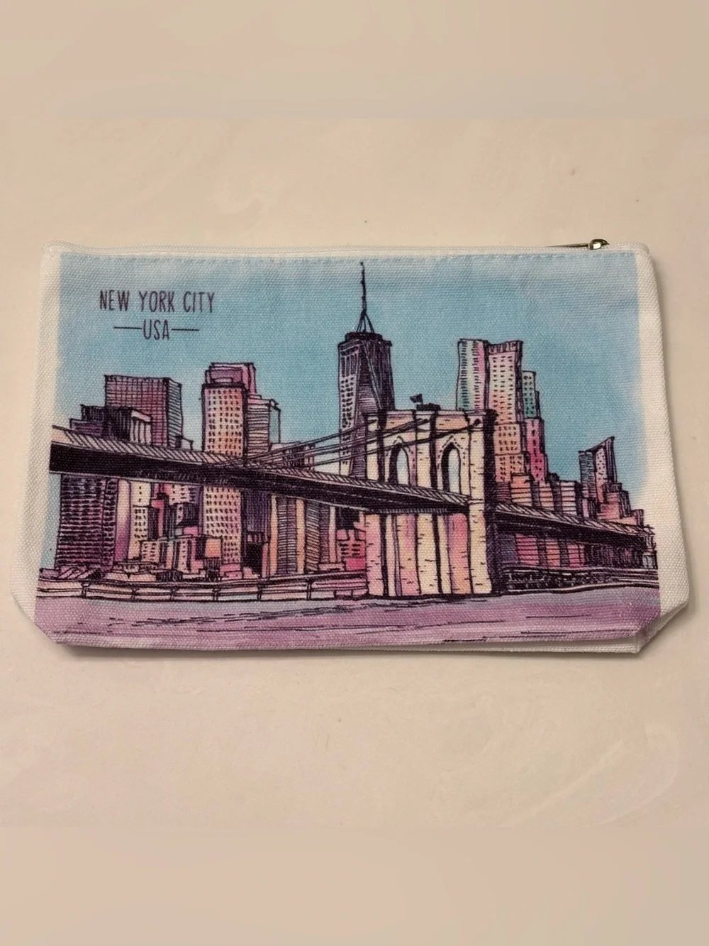 New York City Brooklyn Bridge Canvas Makeup Bag Mirror Zipper White 9x6